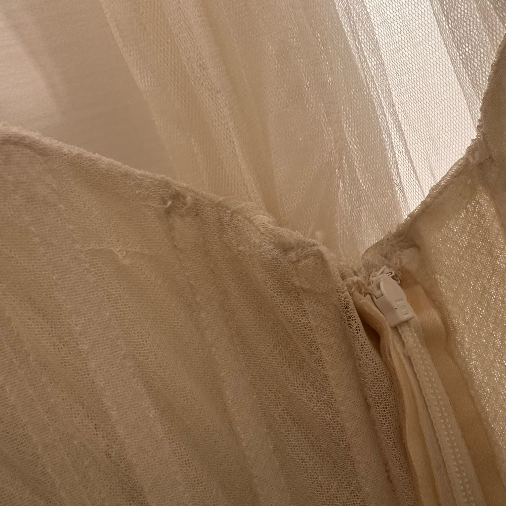 Watters Reko Strapless Corset Wedding Gown  - Anthropolgie 8 - Picture 5 of 9